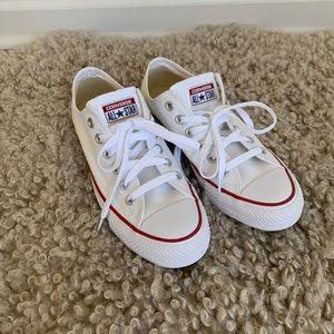 •SOLD ON DEPOP•Classic White Low Top CONVERSE